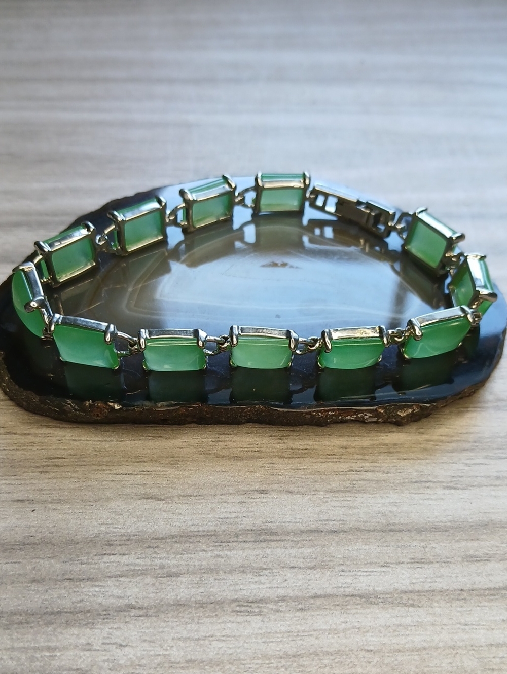 Green Stone Link Bracelet - Women's Jewelry